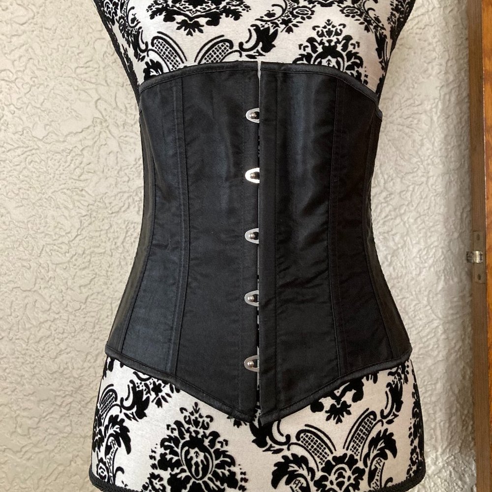 Black Satin Fashion Corset sz Med
